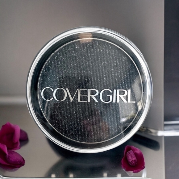 COVERGIRL Flamed Out Eye Shadow Pot Eyeshadow Single Color MOLTEN BLACK - Picture 1 of 3